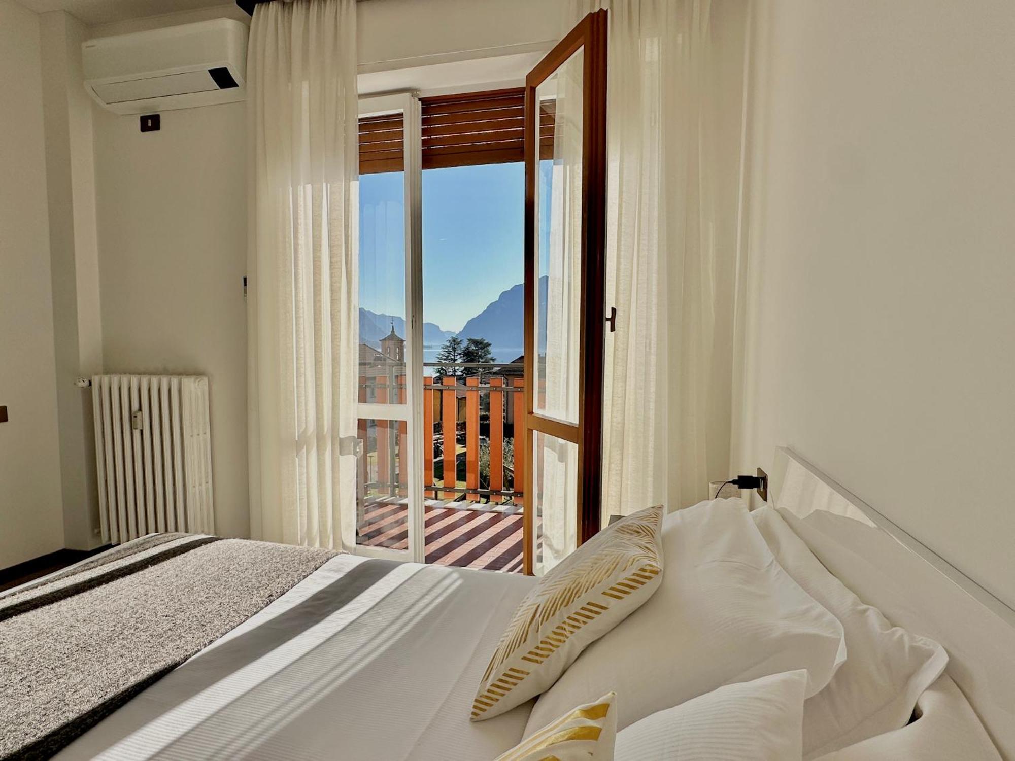 Oliveto Lario Lake Como View Apartment מראה חיצוני תמונה